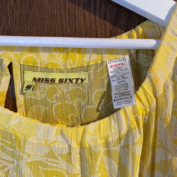 yellow sheer top 💛 - Picture 3 of 4